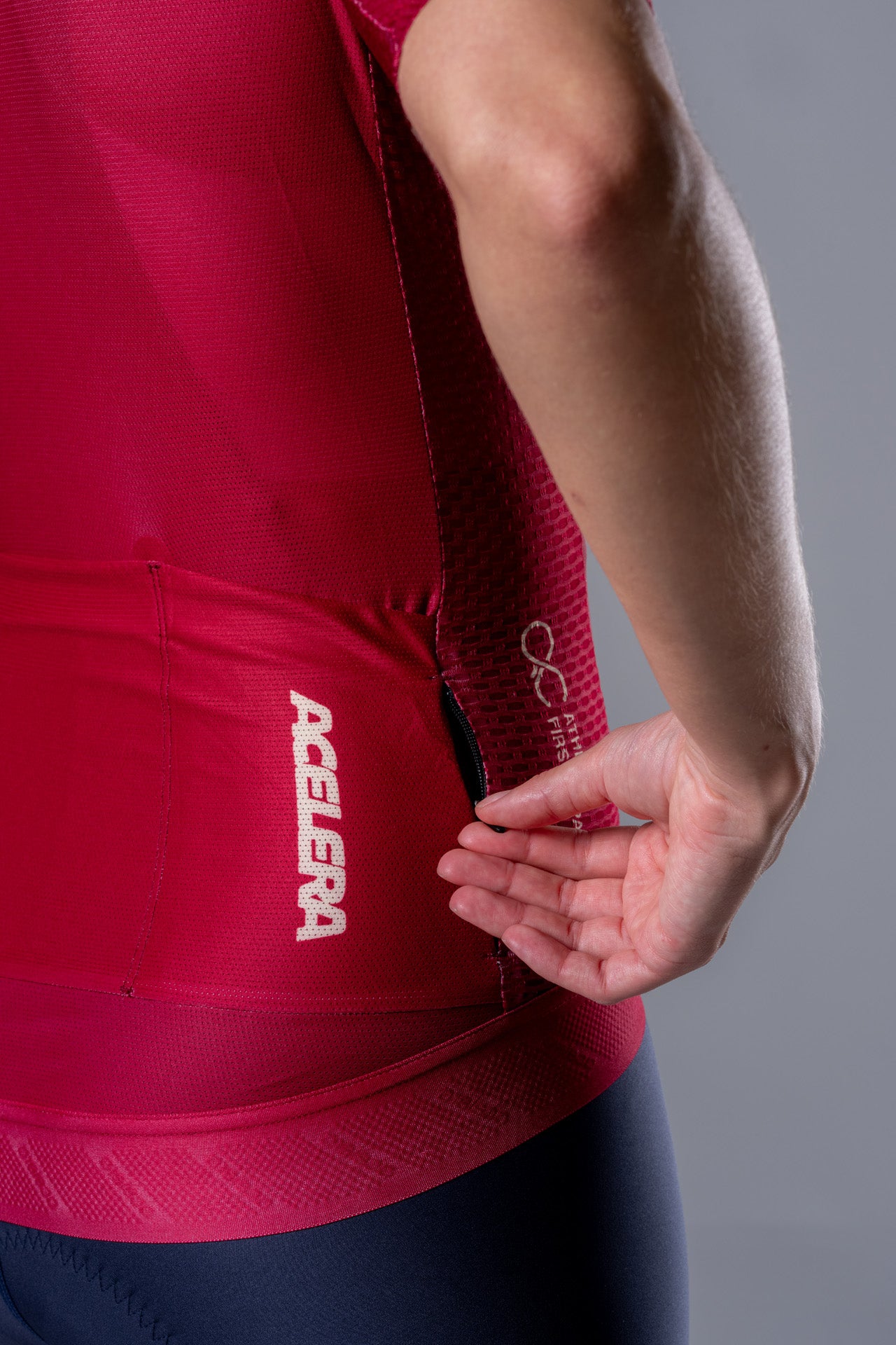 Maillot de vélo Pro pour femmes à manches courtes