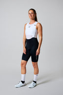 Acelera Pantalón corto de ciclismo profesional para mujer: Vista frontal corta